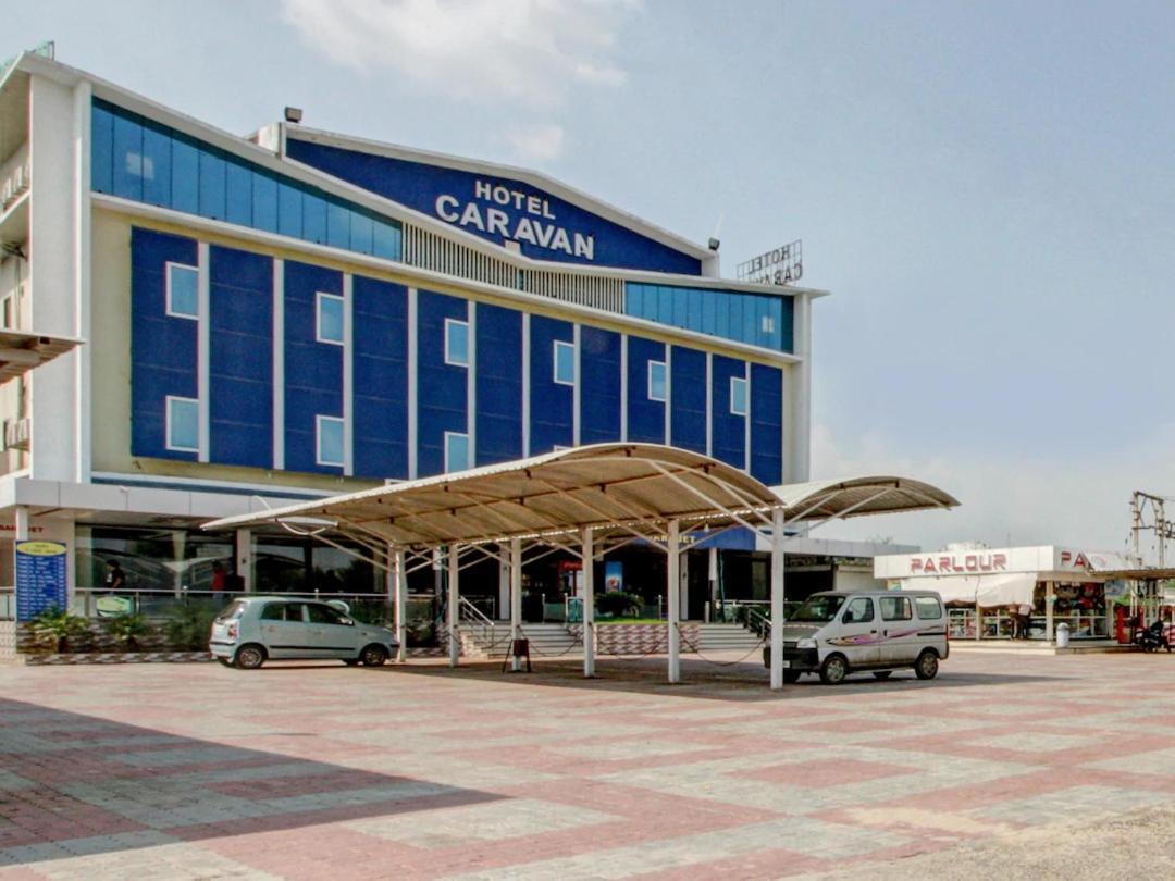 Hotel Caravan Unjha Zewnętrze zdjęcie